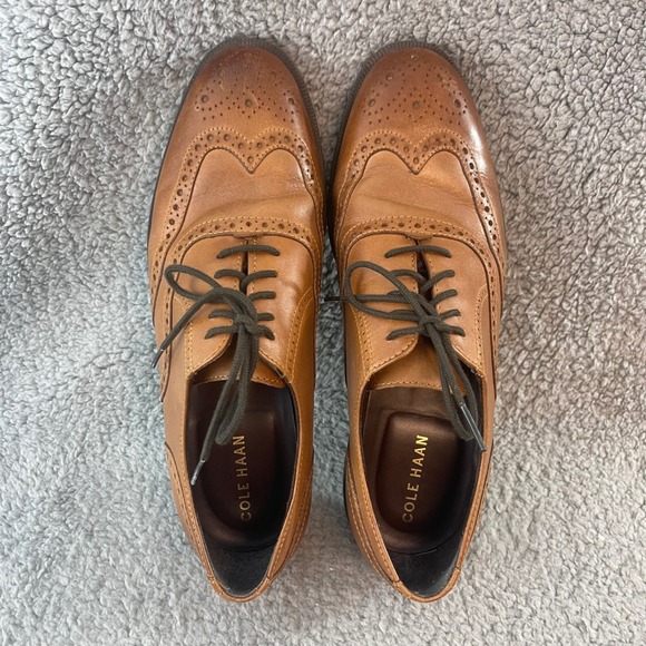 Cole Haan Essentials Men's size 9.5 Brown Wingtip Oxford Leaher Shoes C25805 - Picture 8 of 9